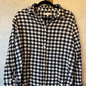 LOFT Black & White Gingham Button-Down Shirt – Size L